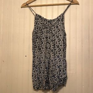 Gap SZ M Paisley print halter top. Print is black and blue over white